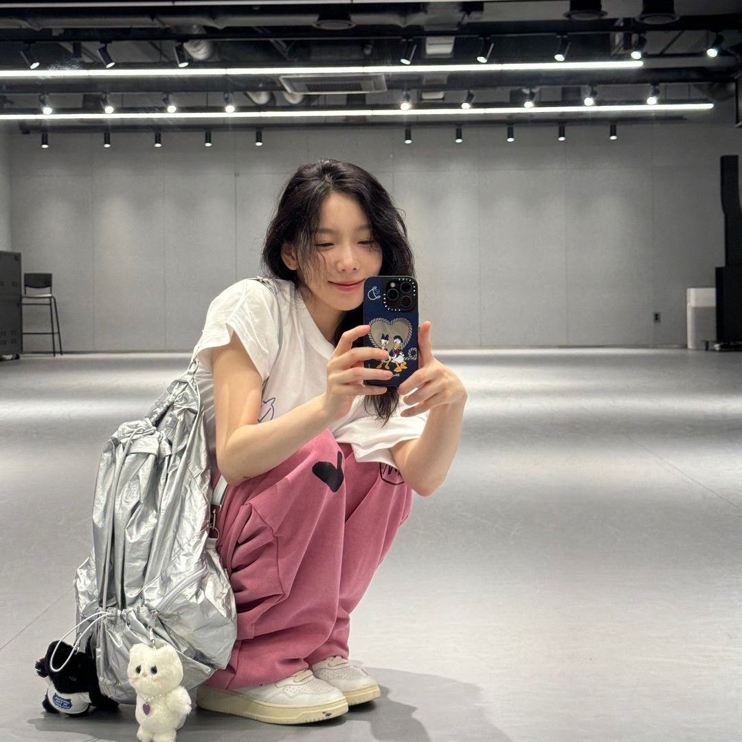 Latest photo of Taeyeon (Girls' Generation)