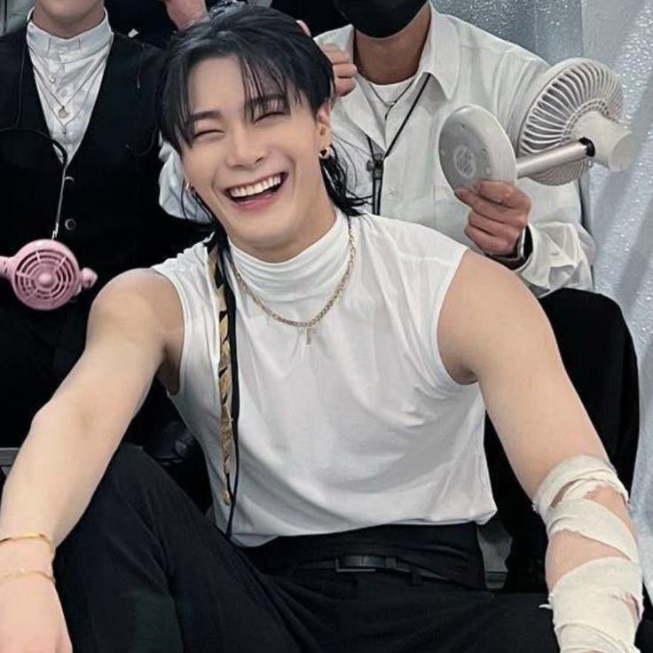 Recent activity shot of Moonbin (ASTRO)