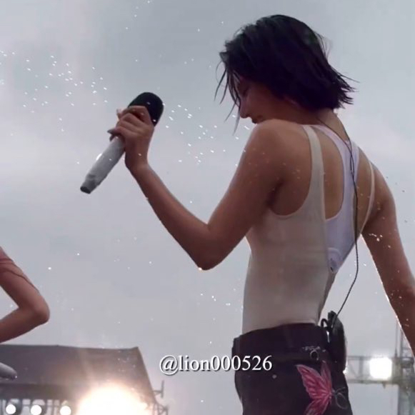 Behind-the-scenes cut of Yeji (ITZY)