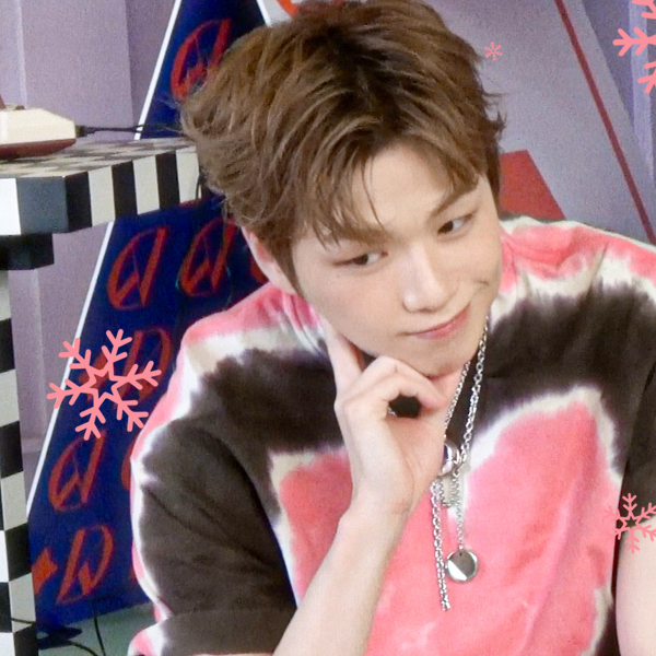 강다니엘 최근 활동샷