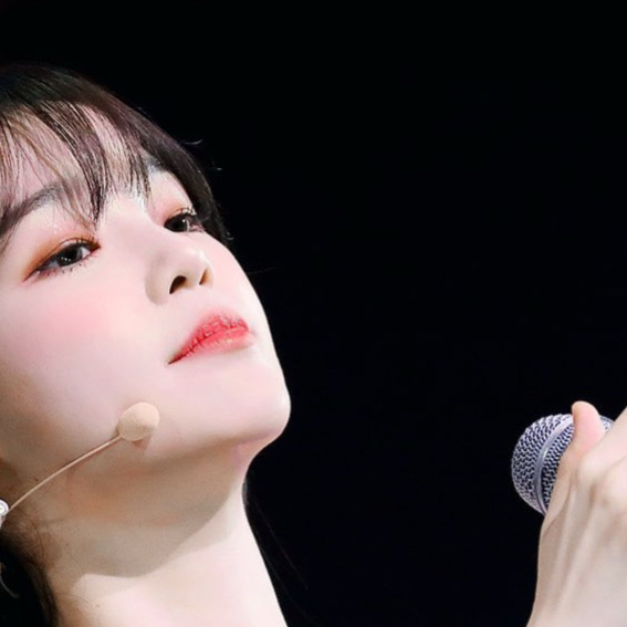 Behind-the-scenes cut of Seunghee (OH MY GIRL)