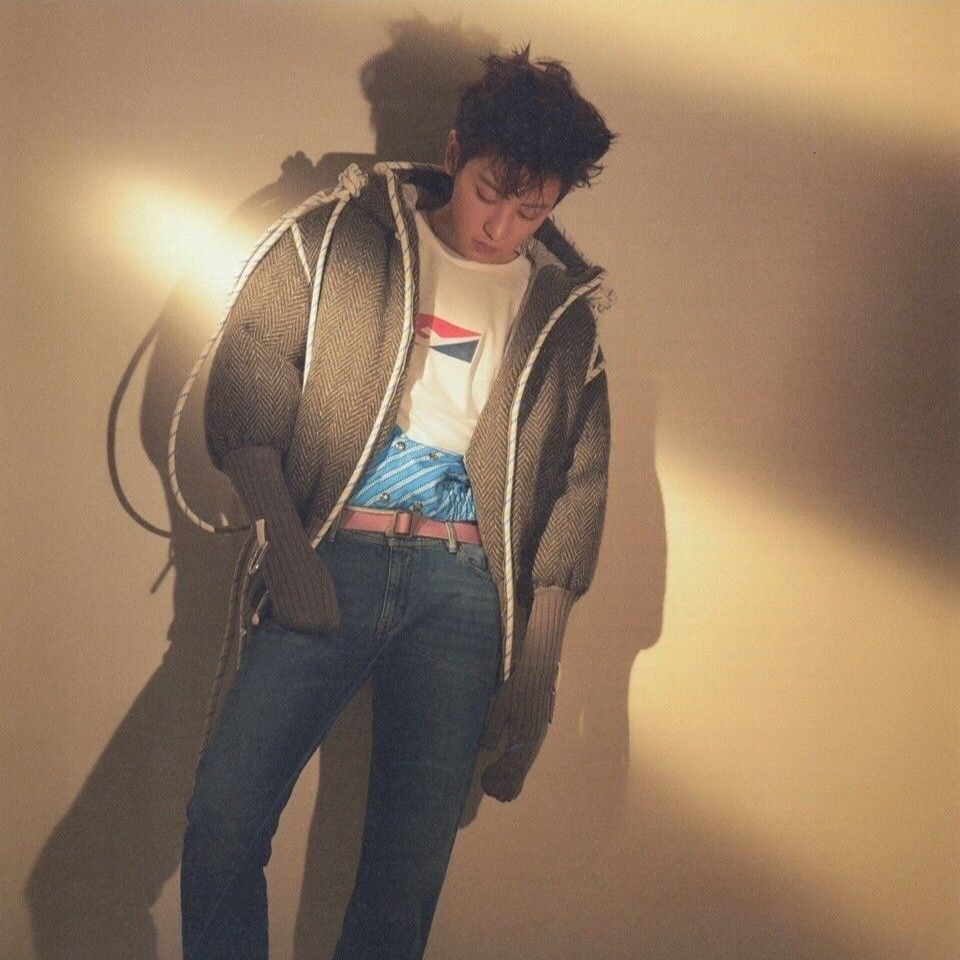 Behind-the-scenes cut of Chanyeol (EXO)