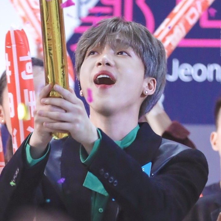Behind-the-scenes cut of Jeong Sewoon