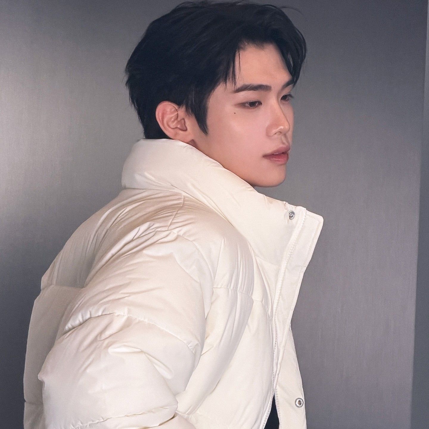 Potret di balik layar Kim Taerae (ZEROBASEONE)