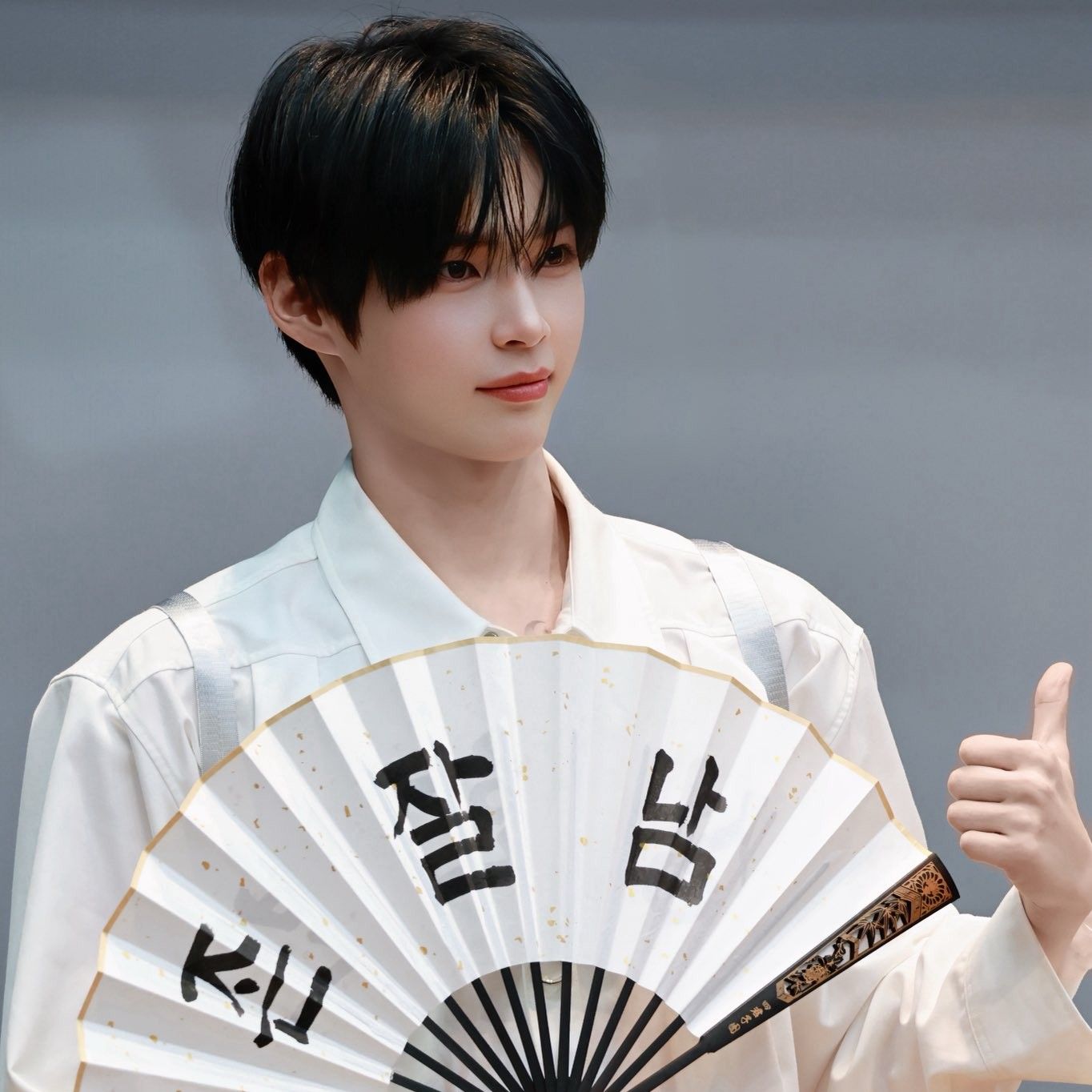 Latest photo of Sung Hanbin (ZEROBASEONE)