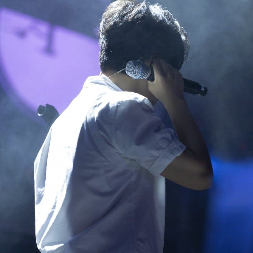 A moment captured by Jung Seunghwan's fan