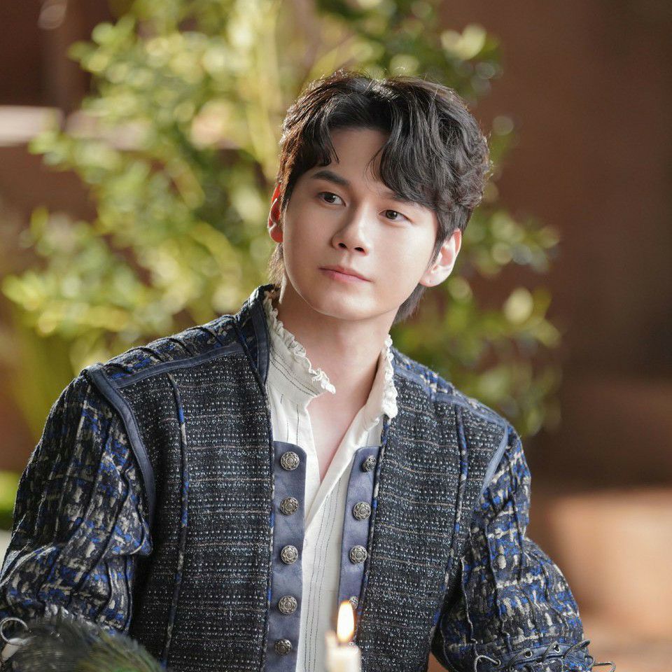 Recent activity shot of Ong Seongwu