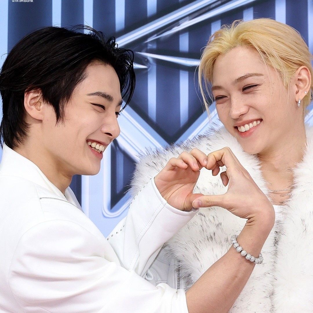 Stray Kids의 비하인드 컷