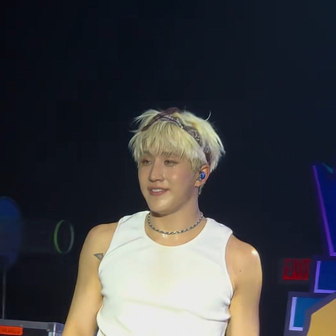 Latest photo of Jinjin (ASTRO)