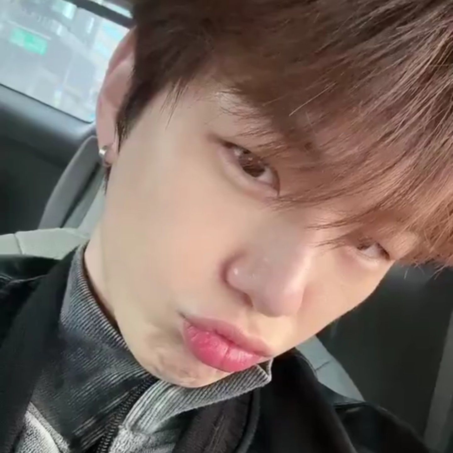 Foto aktivitas terbaru Kang Daniel