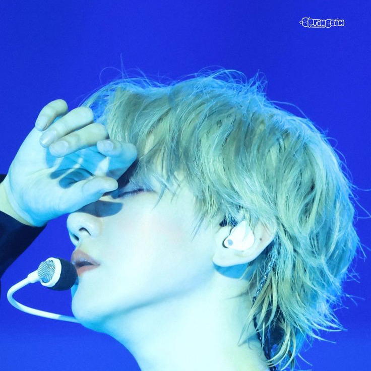 伯賢 (EXO)的最新照片