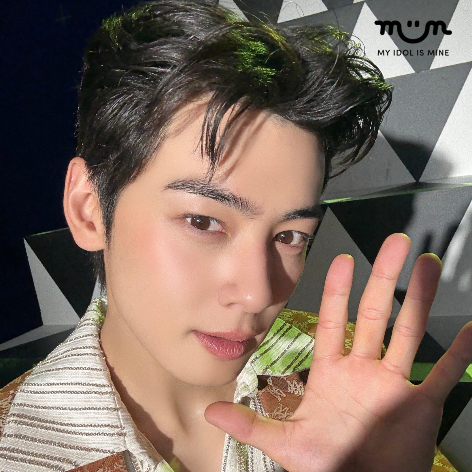 A moment captured by Eunwoo (ASTRO)'s fan