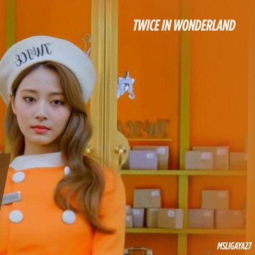 Behind-the-scenes cut of Tzuyu (TWICE)