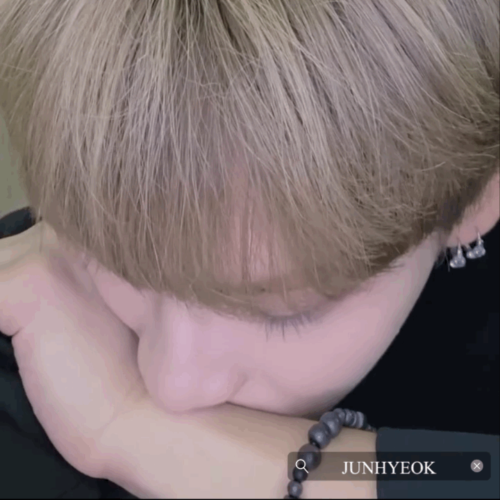 峻赫 (n.SSign)的最新活動照片