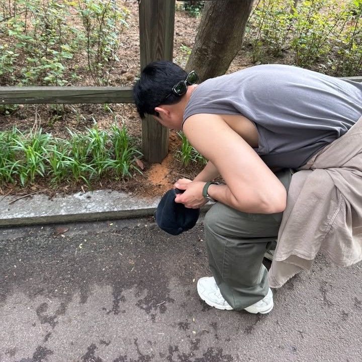 Behind-the-scenes cut of RM (BTS)