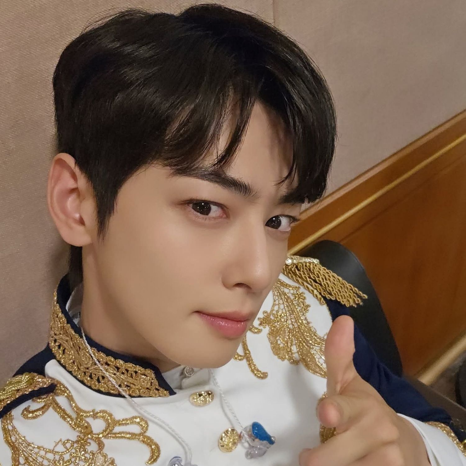 A moment captured by Eunwoo (ASTRO)'s fan