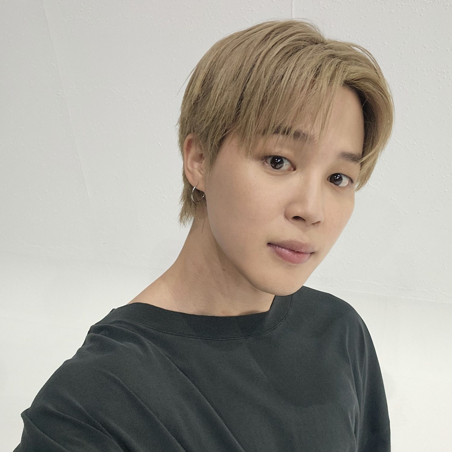 Latest photo of Jimin (BTS)