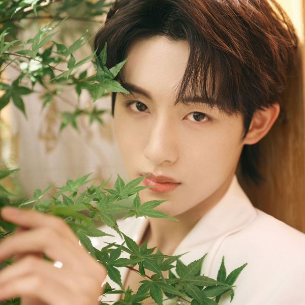 Shining profile picture of WINWIN (WayV) on today's Choeaedol