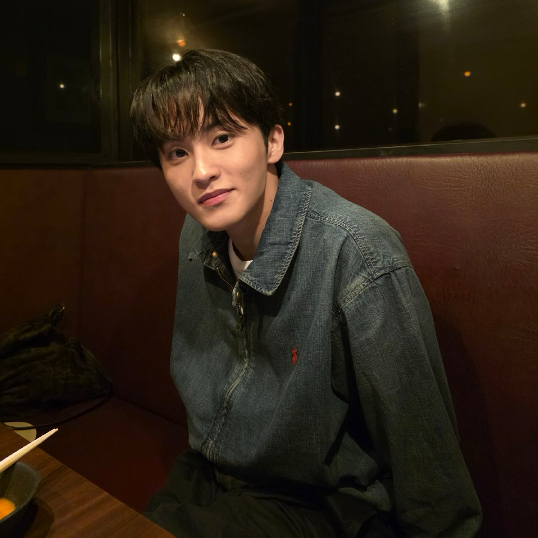Recent activity shot of Mark (NCT 127, NCT DREAM)