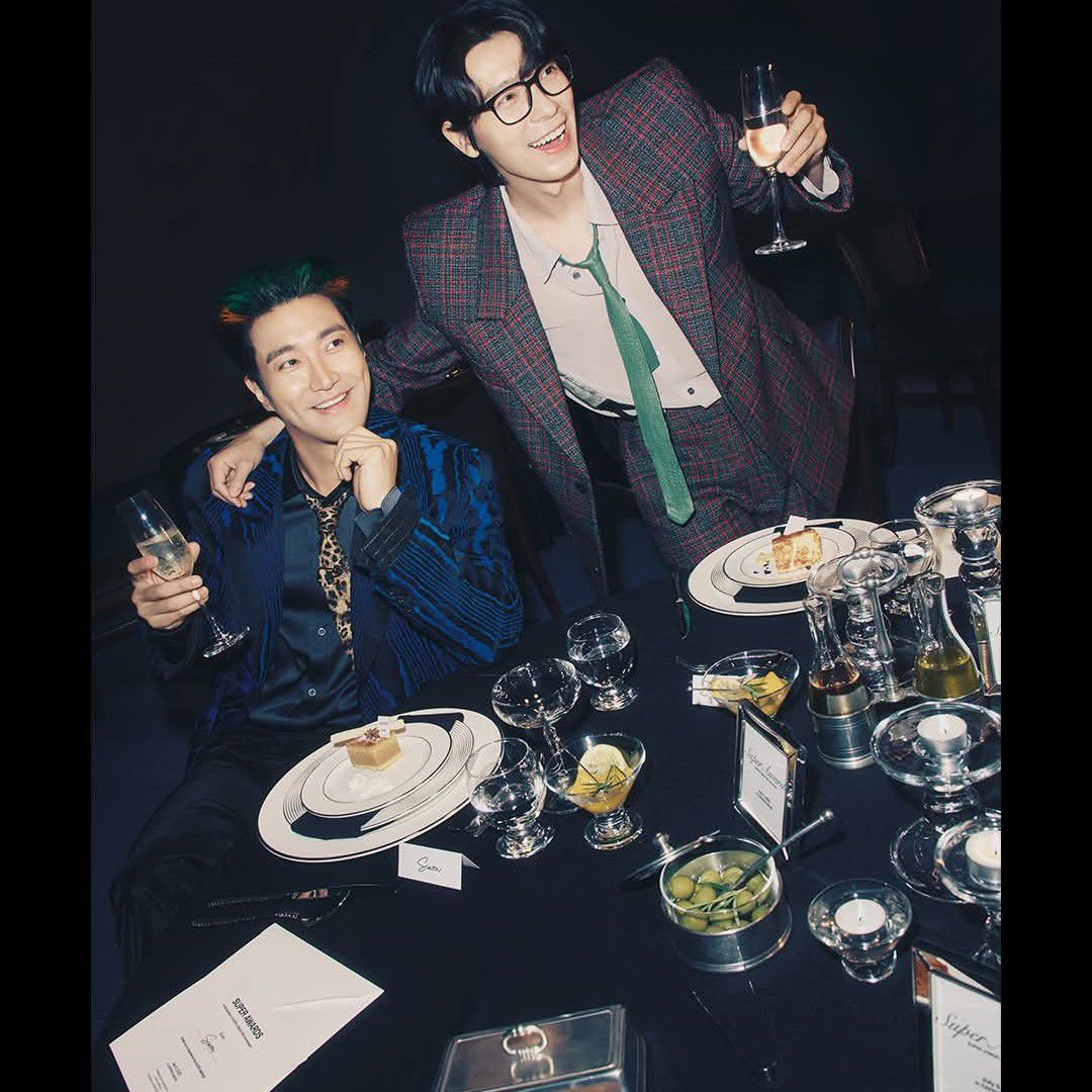 Foto aktivitas terbaru Super Junior