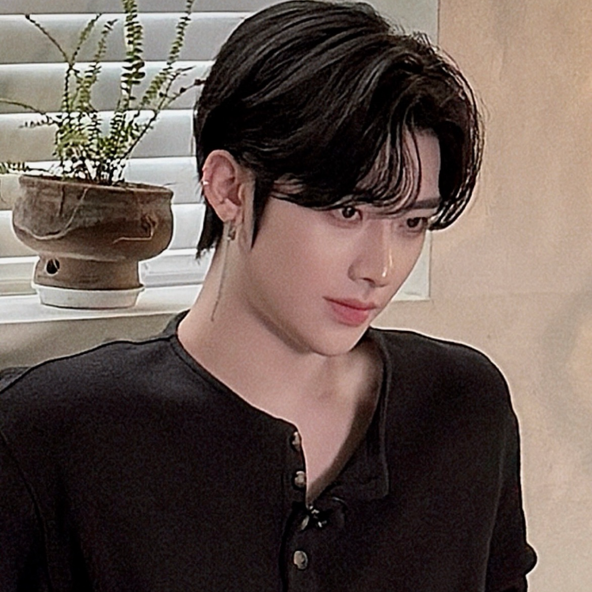 Latest photo of Ricky (ZEROBASEONE)