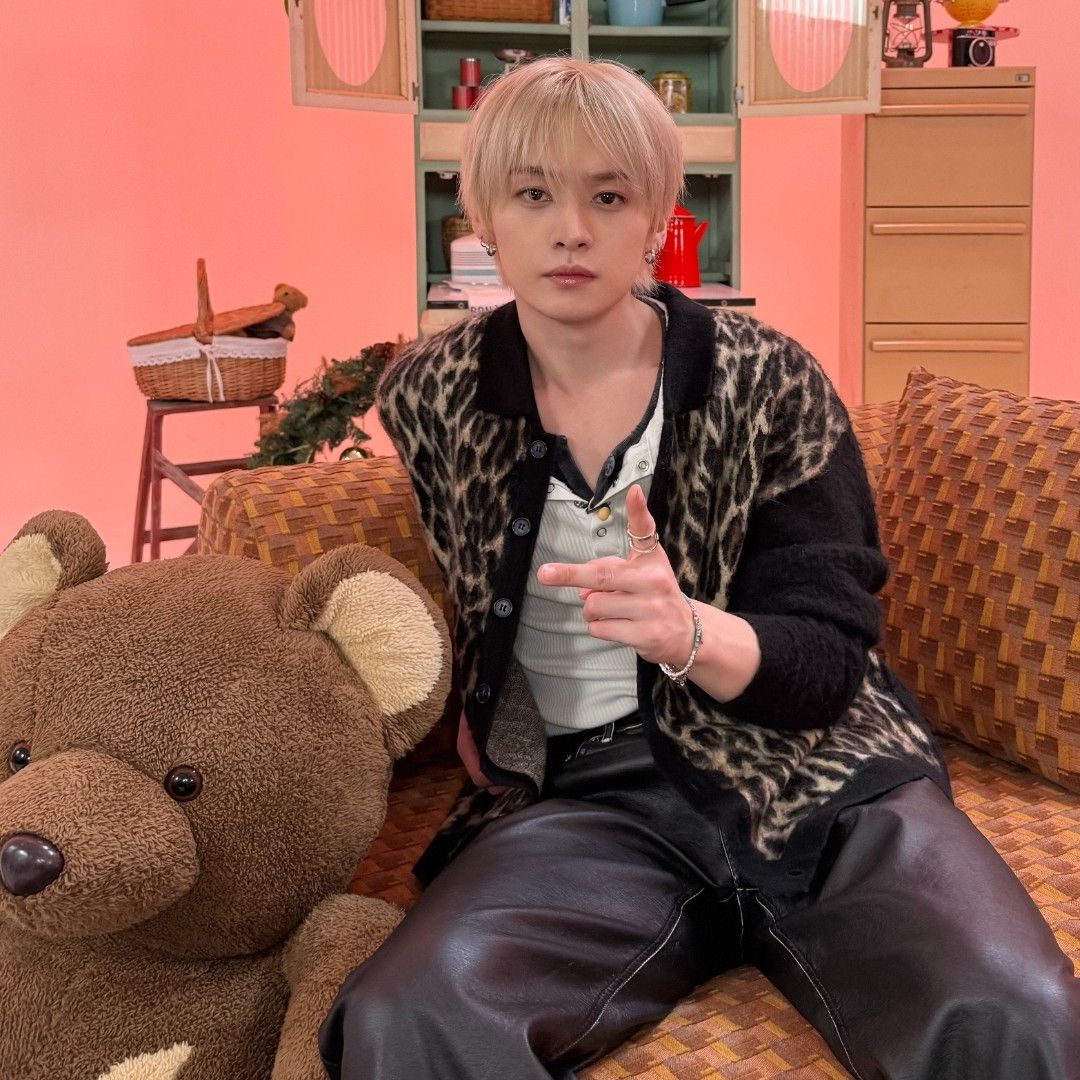 A moment captured by Lee Know (Stray Kids)'s fan