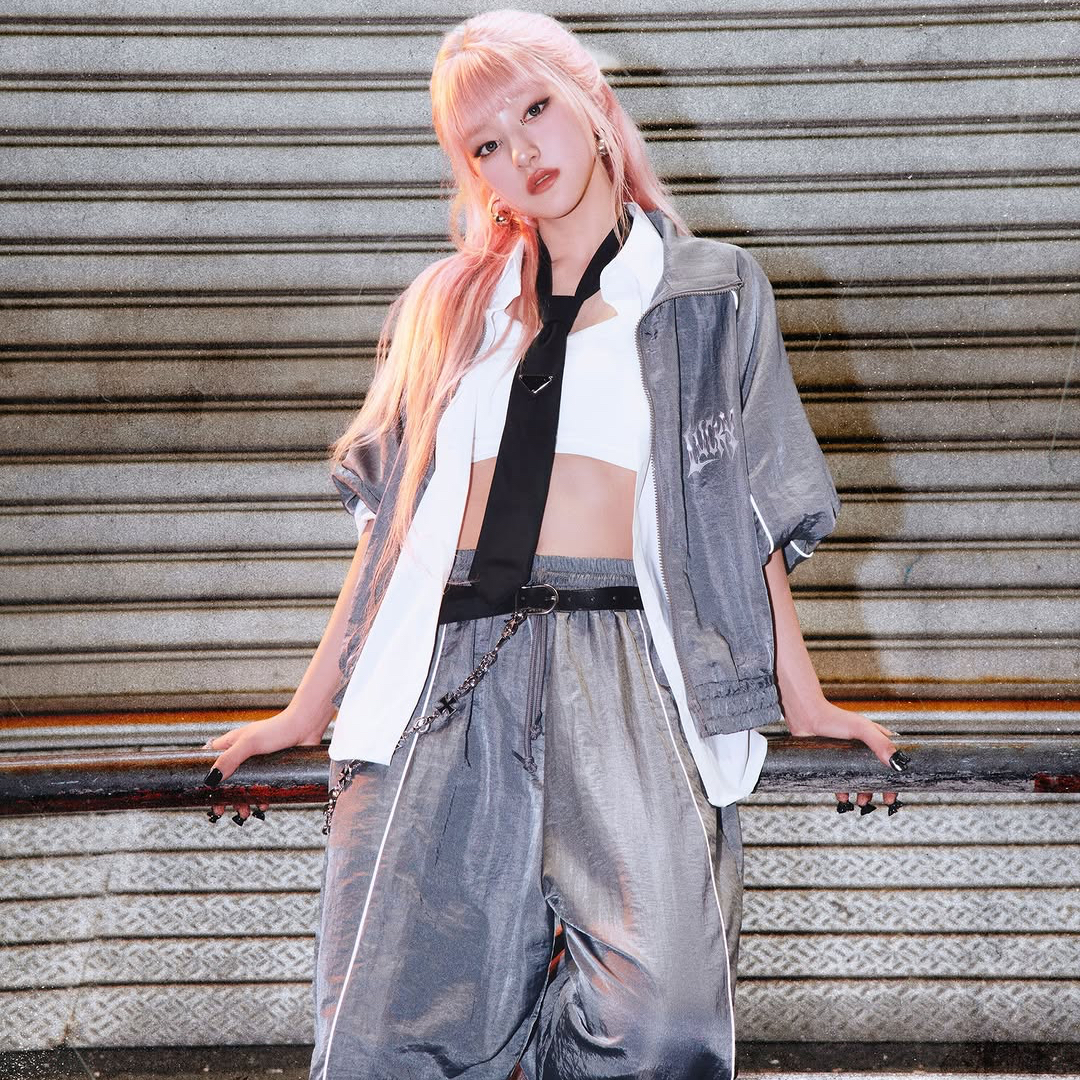 Behind-the-scenes cut of KISS OF LIFE