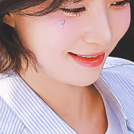 Behind-the-scenes cut of Yubin (OH MY GIRL)