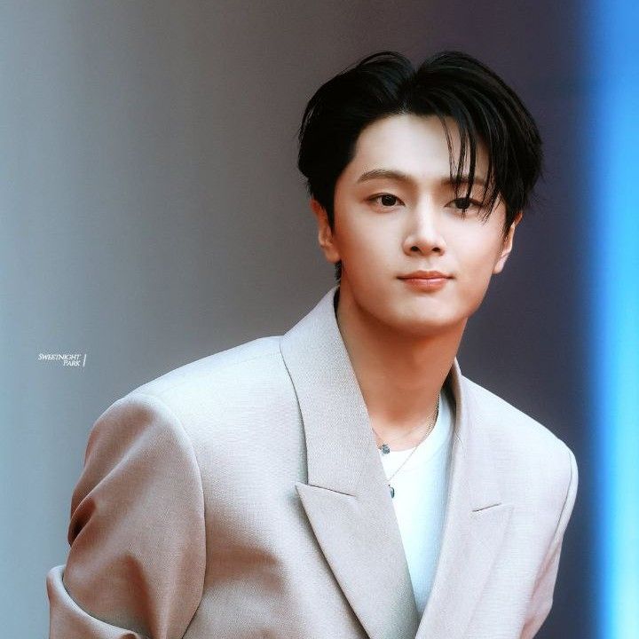 Recent activity shot of Jay (ENHYPEN)