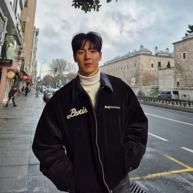 Momen yang diabadikan oleh penggemar Shownu (MONSTA X)