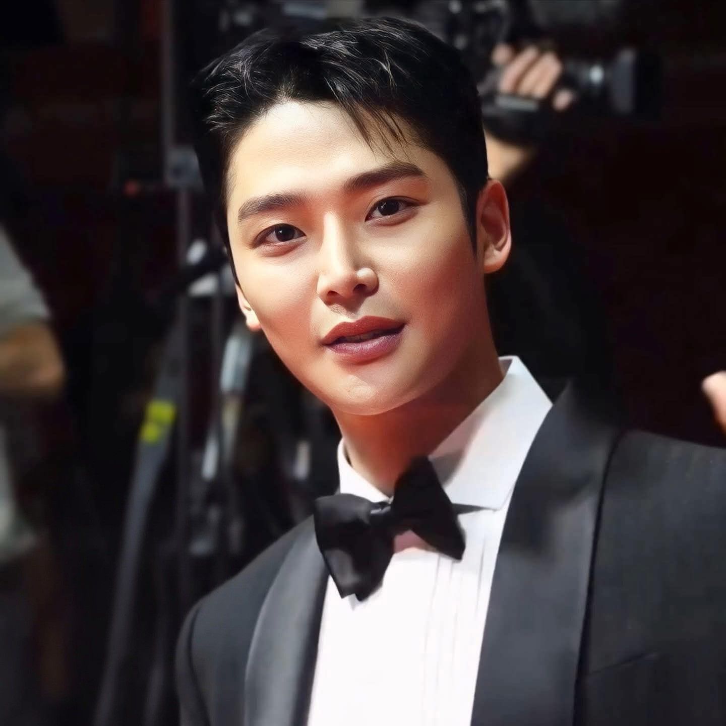 Potret di balik layar Rowoon