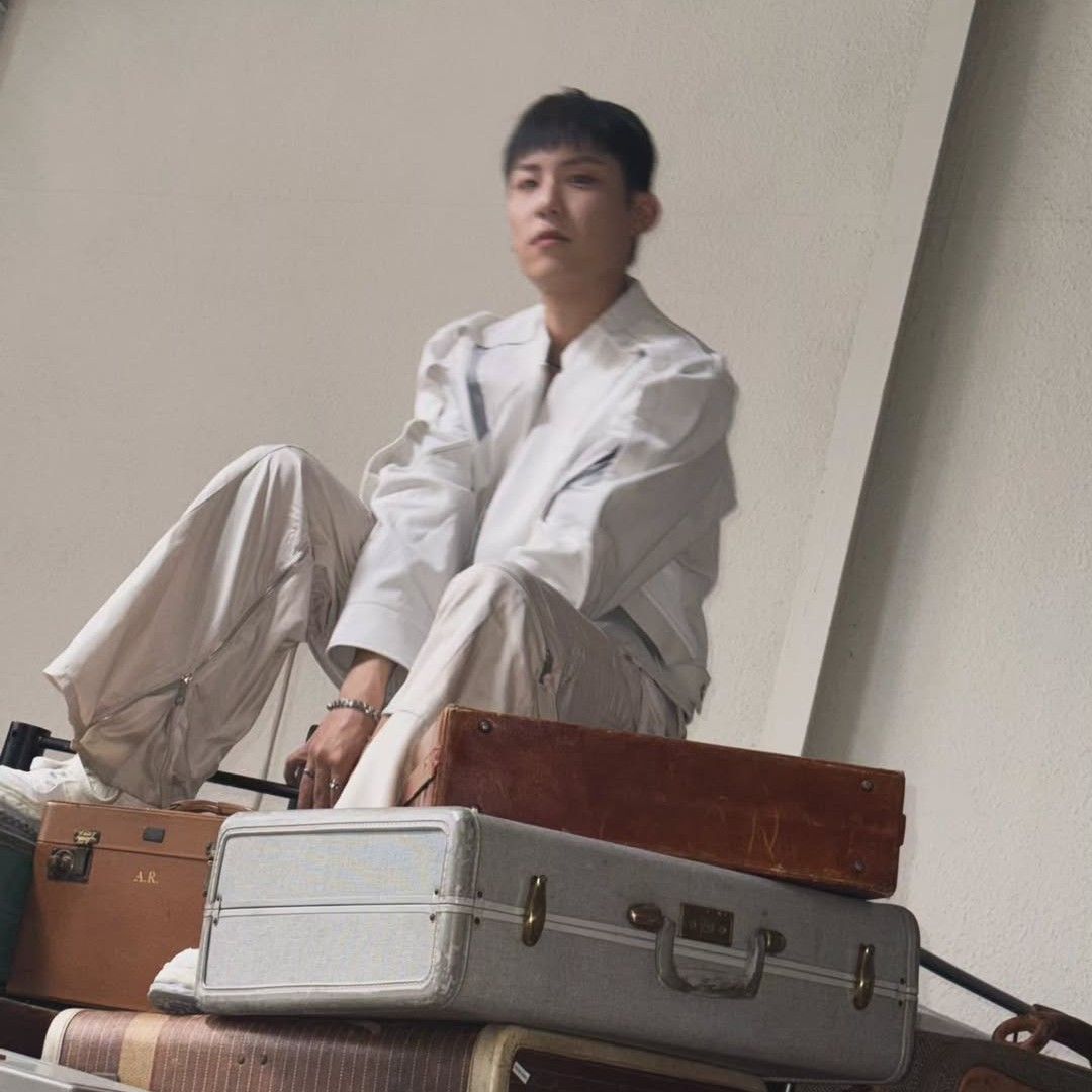 Behind-the-scenes cut of Park Woojin (AB6IX)