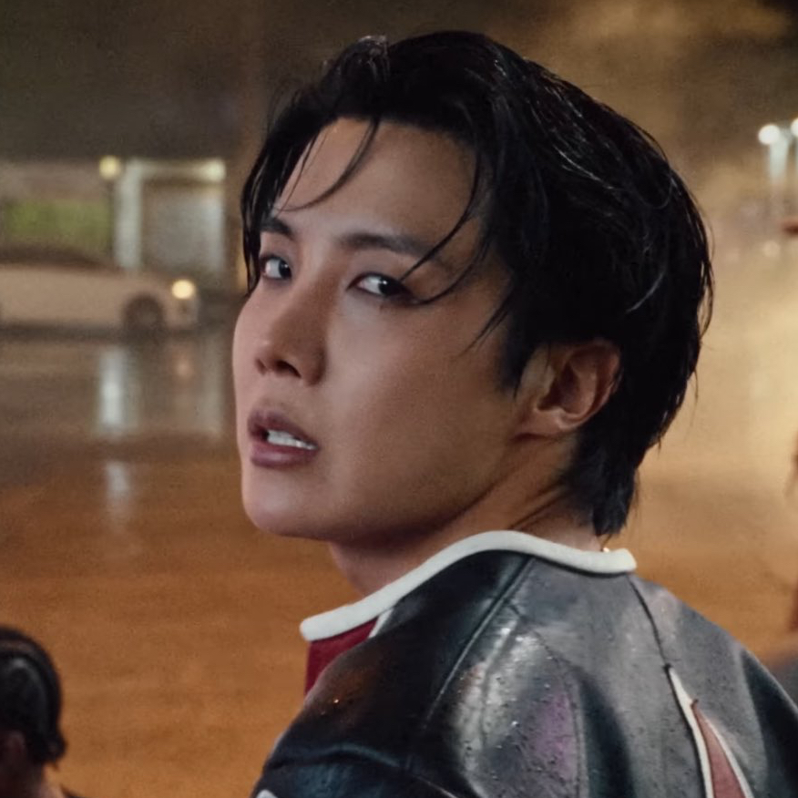 Behind-the-scenes cut of j-hope (BTS)