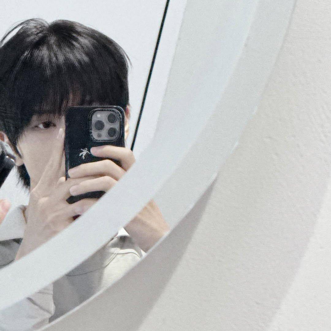 A moment captured by Jisung (NCT DREAM)'s fan