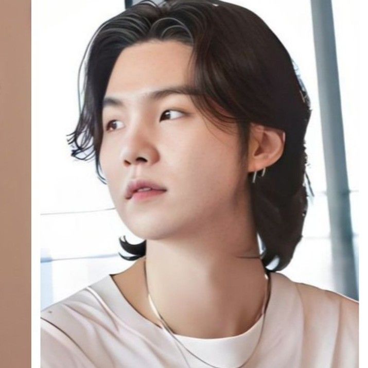 Behind-the-scenes cut of SUGA (BTS)