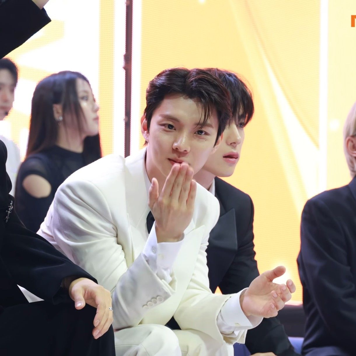 A moment captured by Q (THE BOYZ)'s fan