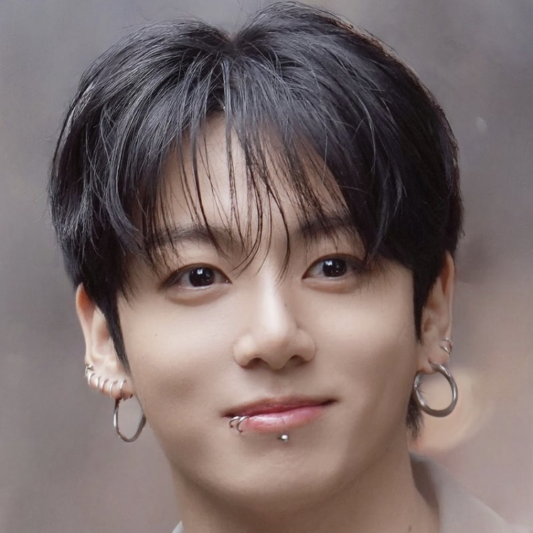 Latest photo of Jungkook (BTS)