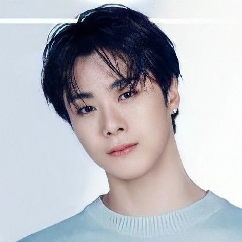 아스트로의 최신 사진