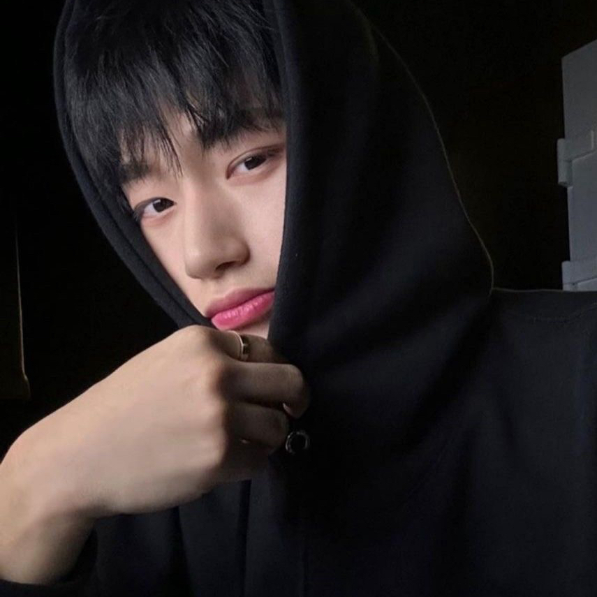 A moment captured by San (ATEEZ)'s fan