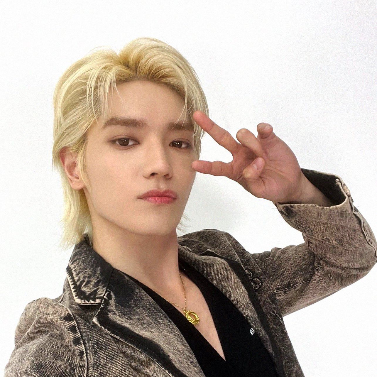 Behind-the-scenes cut of NCT 127
