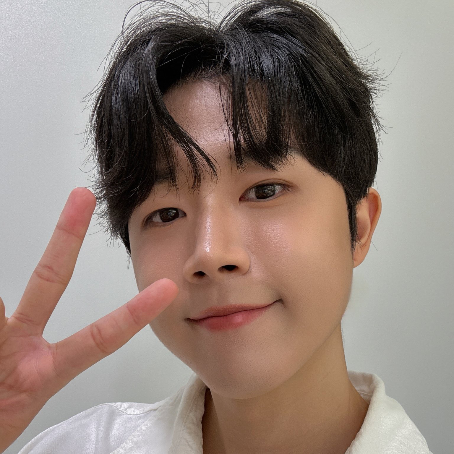 A moment captured by Kim Donghyun (GoldenChild)'s fan
