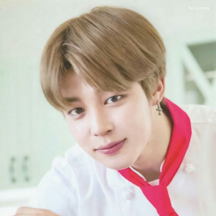 Latest photo of SUGA (BTS)