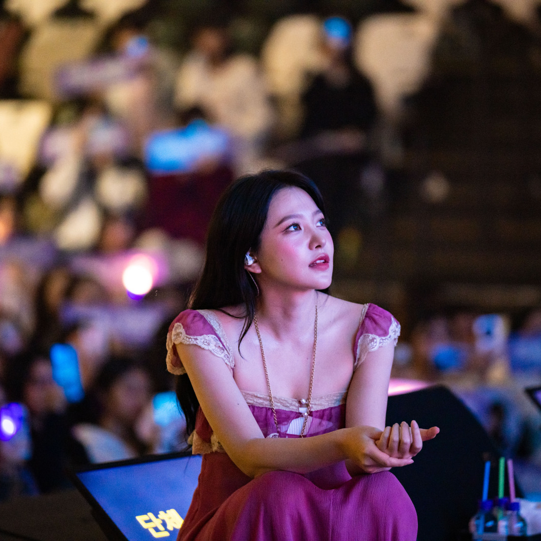 A moment captured by Yeri (Red Velvet)'s fan