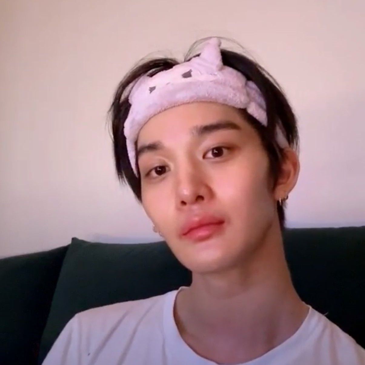 Recent activity shot of Bae Jinyoung