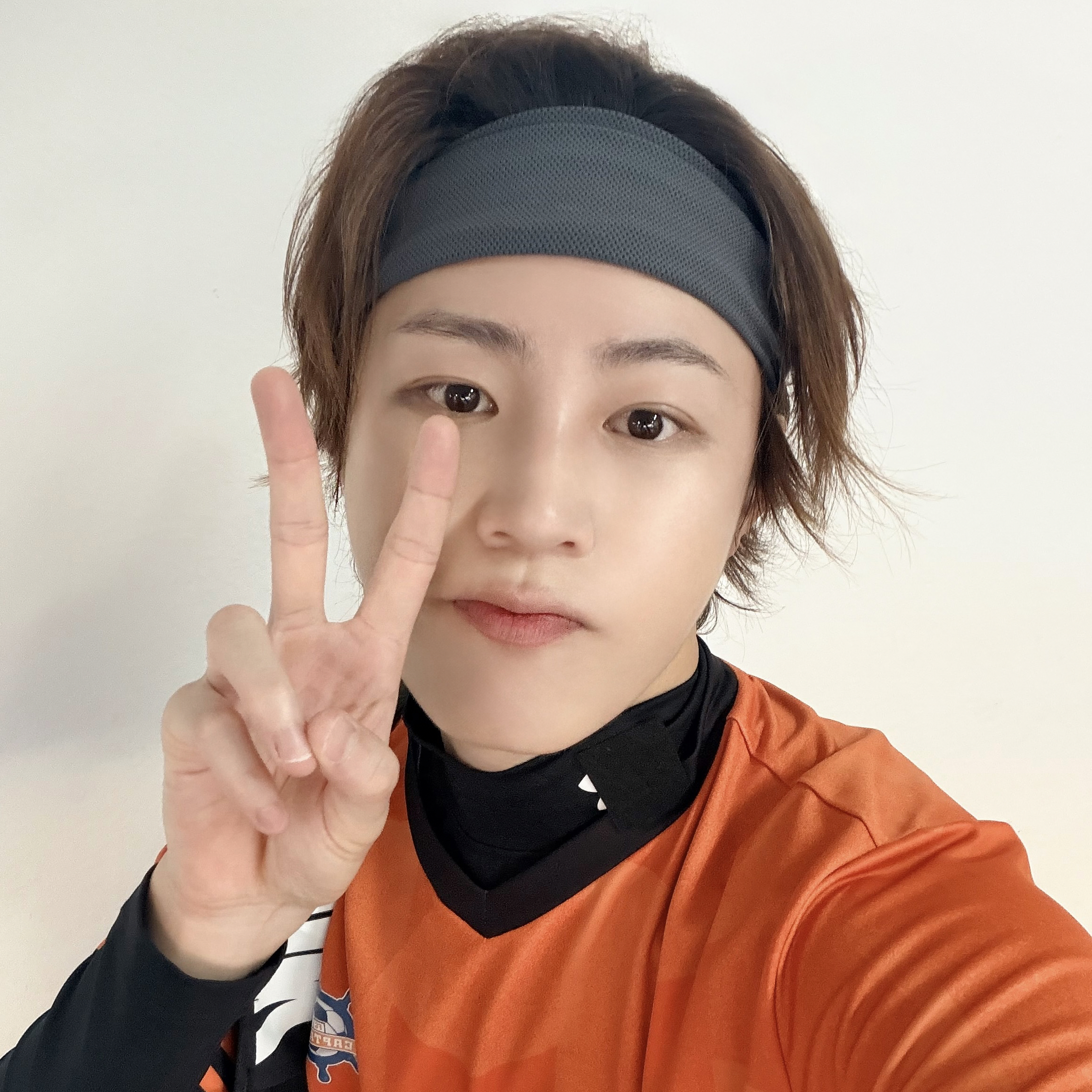 A moment captured by Ha Sungwoon's fan