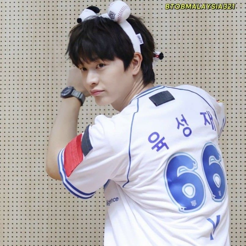 A moment captured by Yook Sungjae (BTOB)'s fan