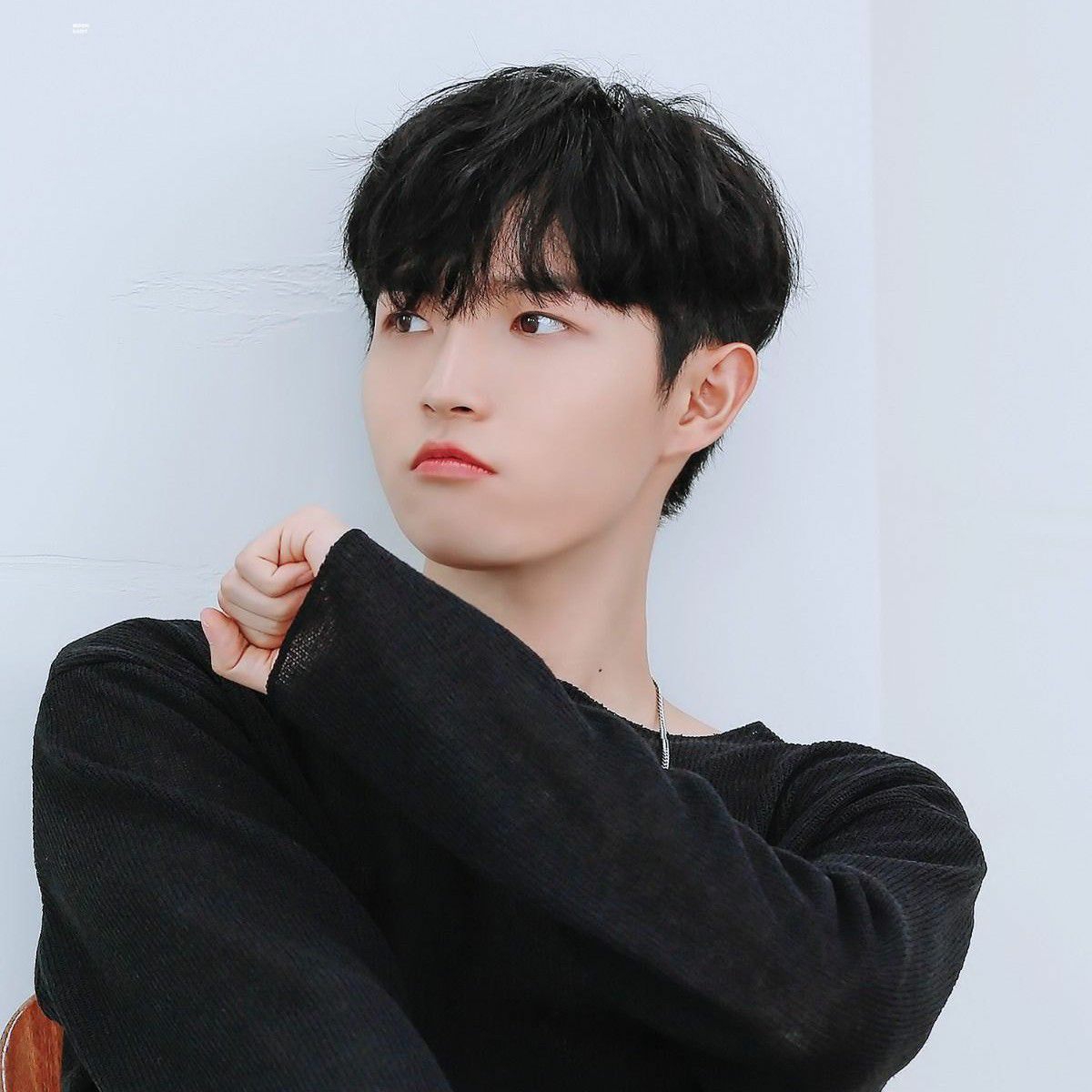 Foto aktivitas terbaru Kim Jaehwan