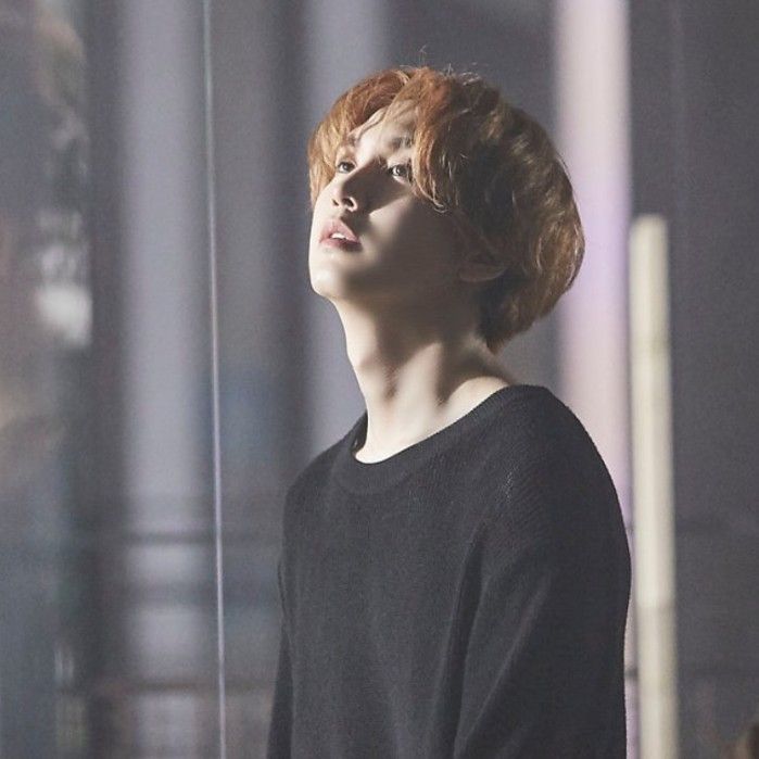 A moment captured by Shinwon (PENTAGON)'s fan