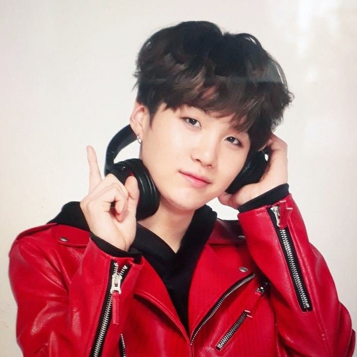 슈가 (방탄소년단)의 최신 사진