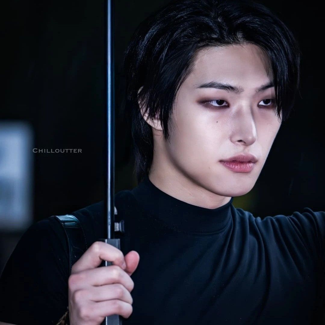Behind-the-scenes cut of Mingi (ATEEZ)